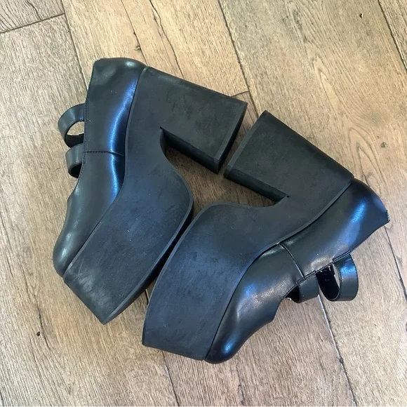dELiA*s by Dolls Kill talk Of The Town black extreme platform Mary Janes women 8 - Picture 7 of 11